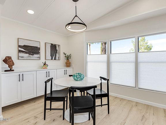 5th image of 2233 E Behrend Drive #95