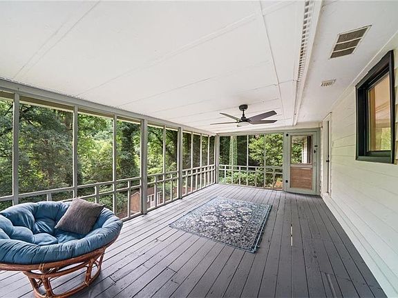 5th image of 2071 Luxuria Ct