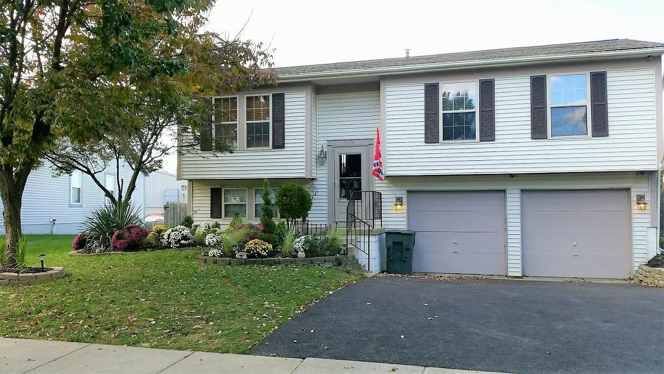 6812 Barker Dr photo 1