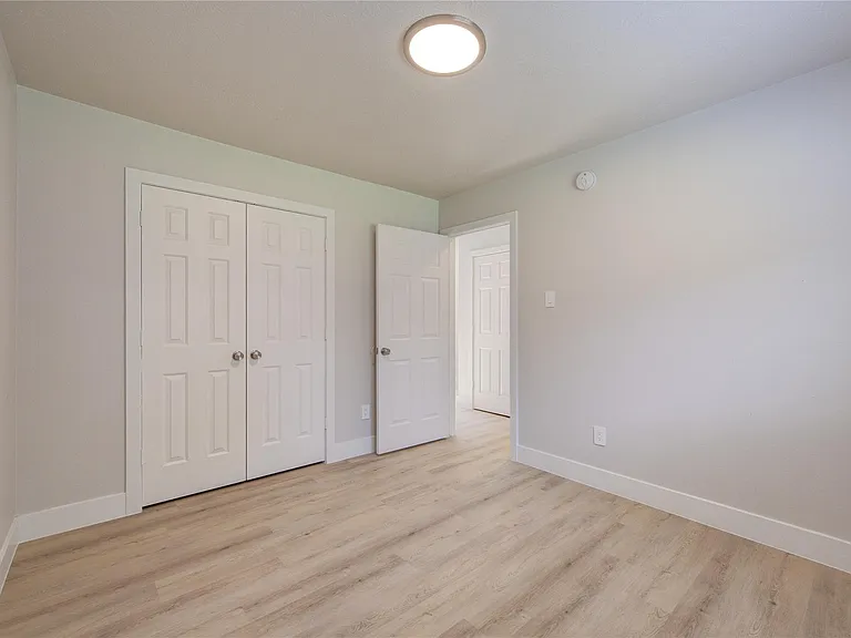4931 Lake Catherine Ct — Photo 9
