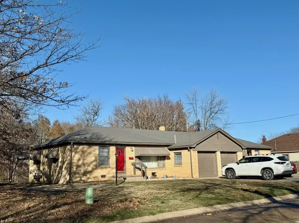 317/319 E 17th St, Wellington, KS 67152