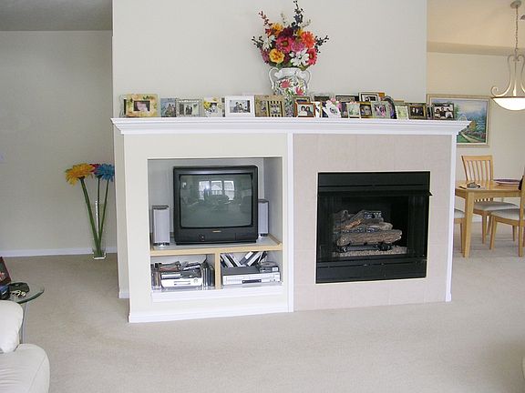 5th image of 353 W Legend Ct #C
