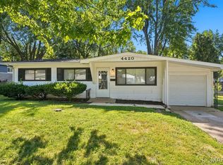 4420 Treadway Ln, Saint Louis, MO 63134