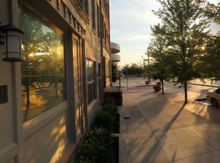 91 W Town St, Columbus, OH 43215