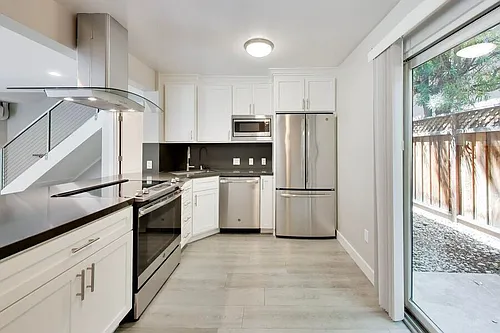 1662 Hollenbeck Ave #15 Photo 1