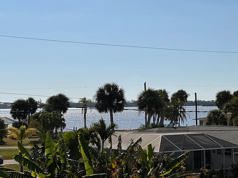 The water glistens with diamond sparkles from the afternoon sun