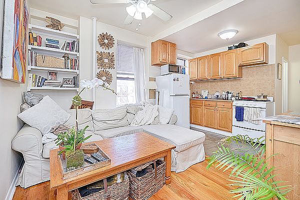 1st image of 270 E 78th St APT 9