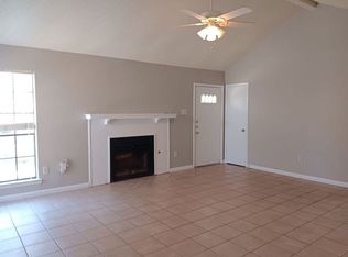 4001-4047 Evergreen St #4025, Irving, TX 75061