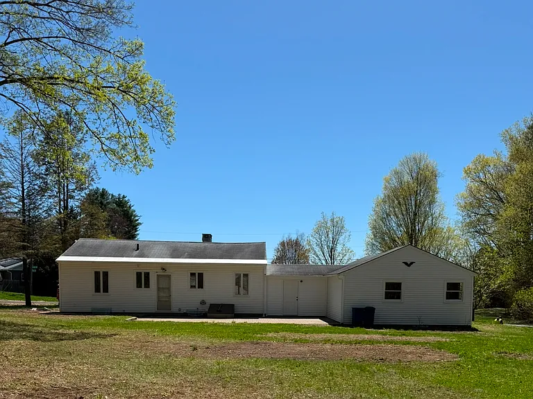 152 Woodland Ave — Photo 4