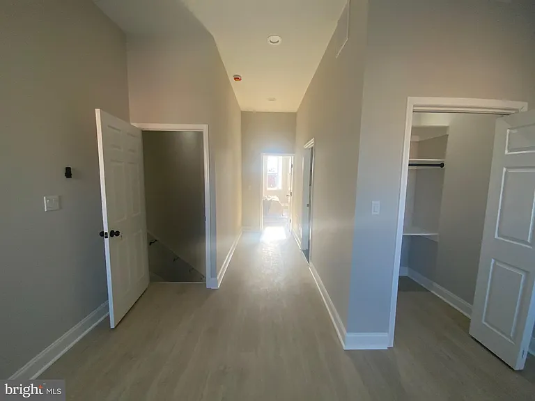 2141 Druid Hill Ave — Photo 31