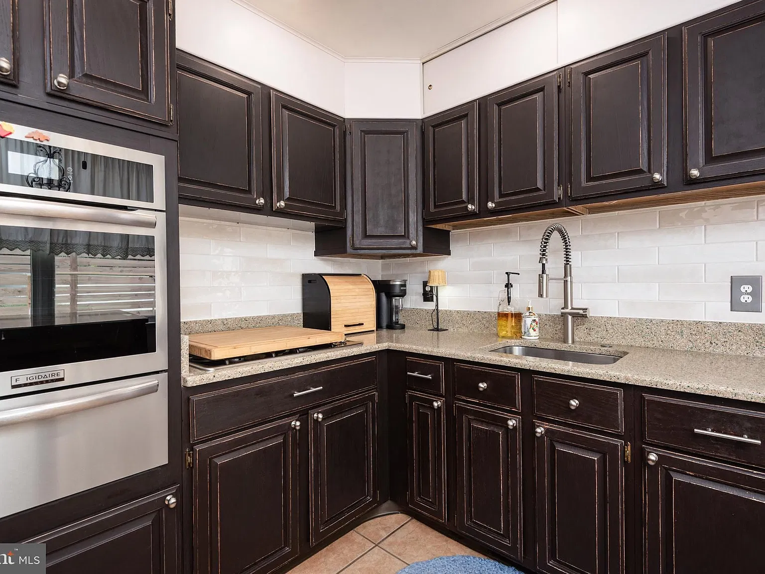 3 bed, 2.0 bath, 1674 sqft, $3,000 — Photo 4