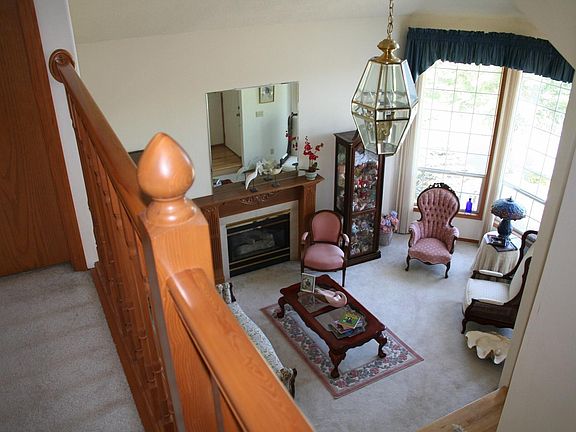 Gas fireplace