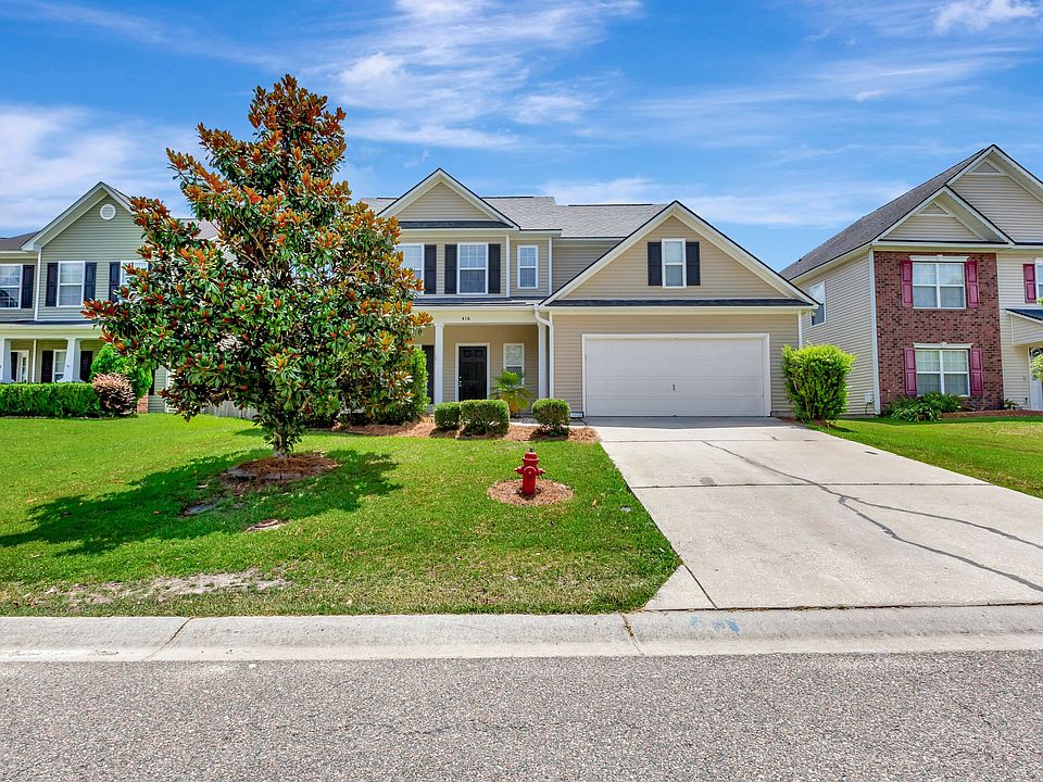 1st image of 416 Green Park Ln