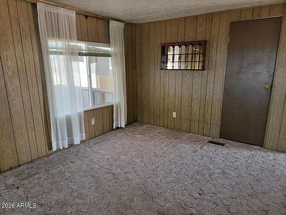 4th image of 3724 N SOUTH DAKOTA Avenue