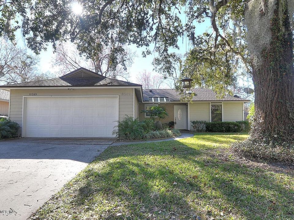 1st image of 11589 Tyndel Creek Ln