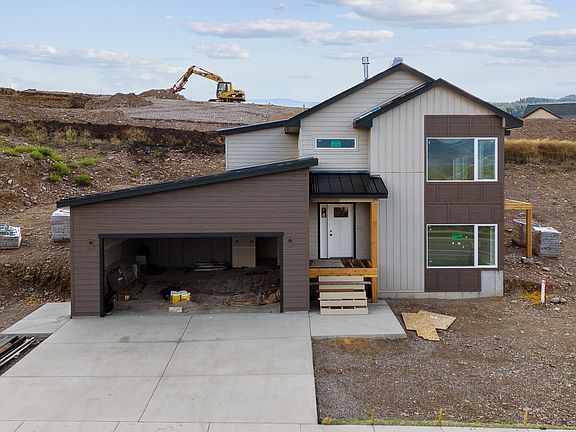 2nd image of 4321 Christian Dr