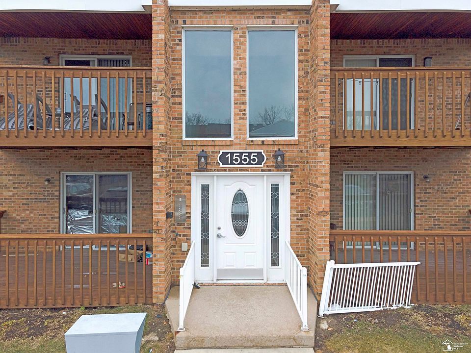 1st image of 1555 Harbour Blvd