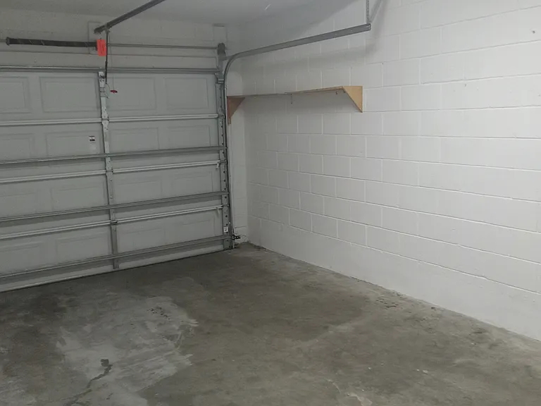 9425 Flowering Cottonwood Rd #9425 — Photo 14