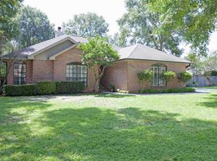 6079 Forest Green Rd, Pensacola, FL 32505