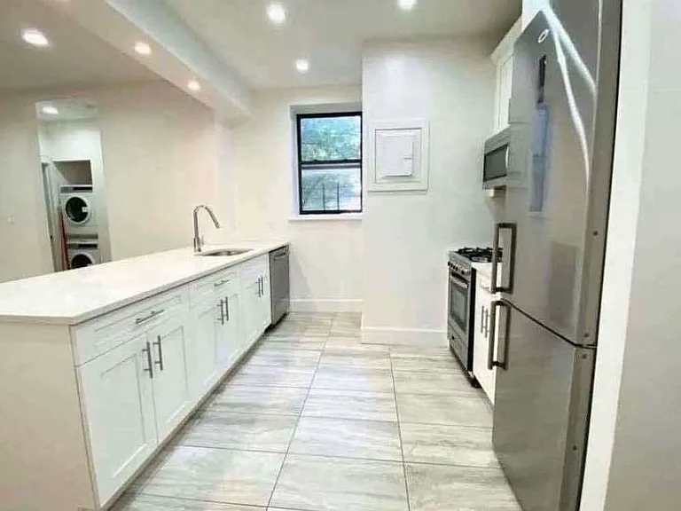 56 W 127th St #2B — Photo 3