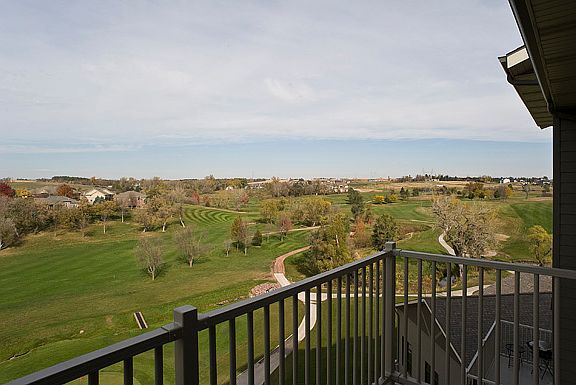 The Bluffs at Willow Run - Golf Course Views