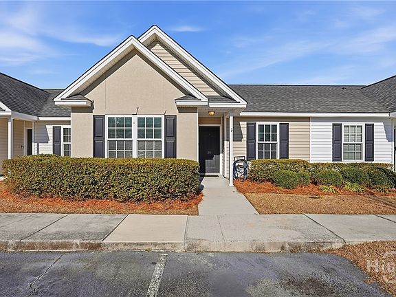 2nd image of 39 Rivermoor Court