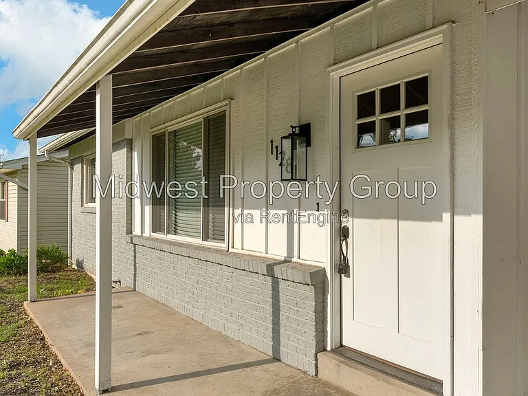 1128 Saratoga Dr — Photo 27