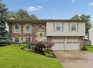 220 Assisiview Ct, Cincinnati, OH 45238