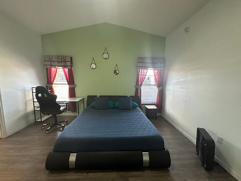 3131 Spikey Way #B — Photo 1
