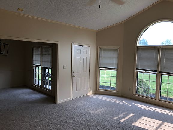 Living room and dining room 