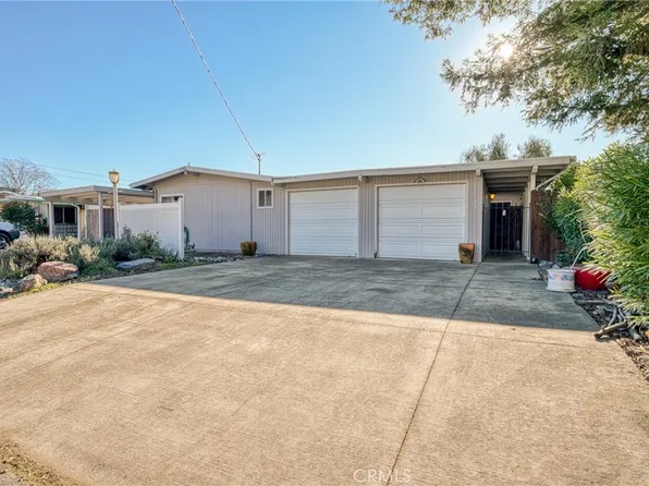 12723 Shoreview Dr, Clearlake Oaks, CA 95423