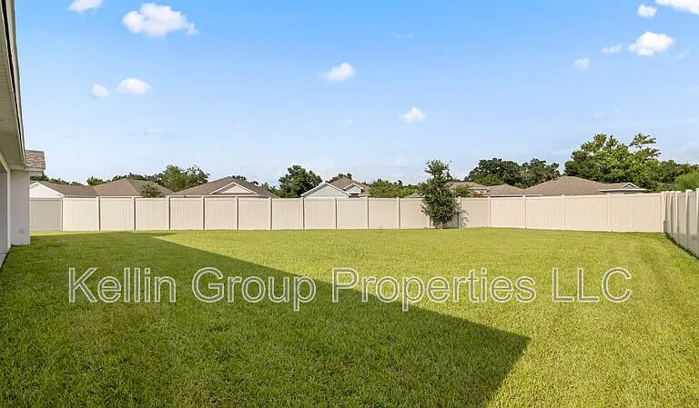 4762 Drake Ave — Photo 44