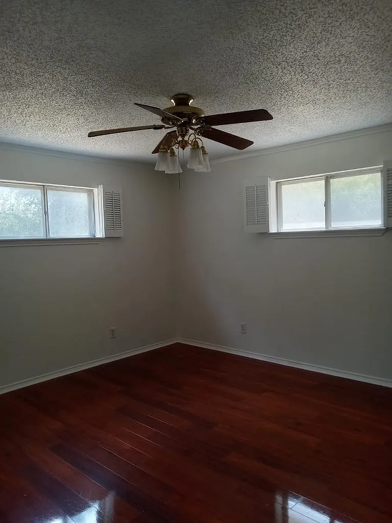 3 bed, $1,795 — Photo 3