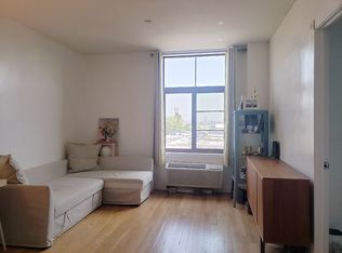 2311 21st Ave APT 3C, Long Island City, NY 11105