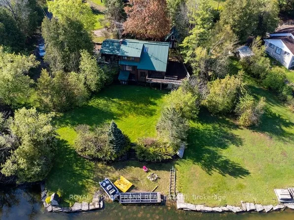 674 Dickie Rd, Kawartha Lakes, ON K9J 6X3