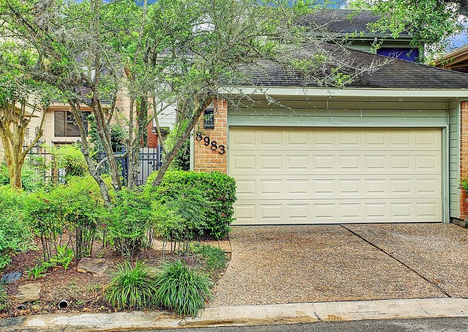 1st image of 8983 Briar Forest Dr