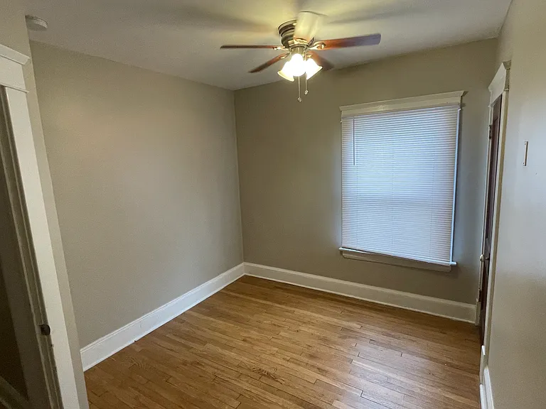 1215 Marlowe Ave — Photo 8