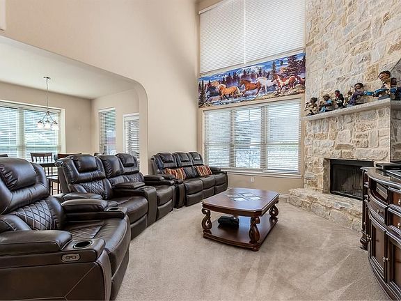 4th image of 5167 Welara Dr