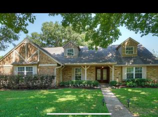 1403 Festival Dr, Houston, TX 77062