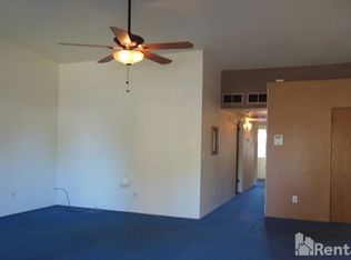 1402 Celeste Ave, Clovis, CA 93611