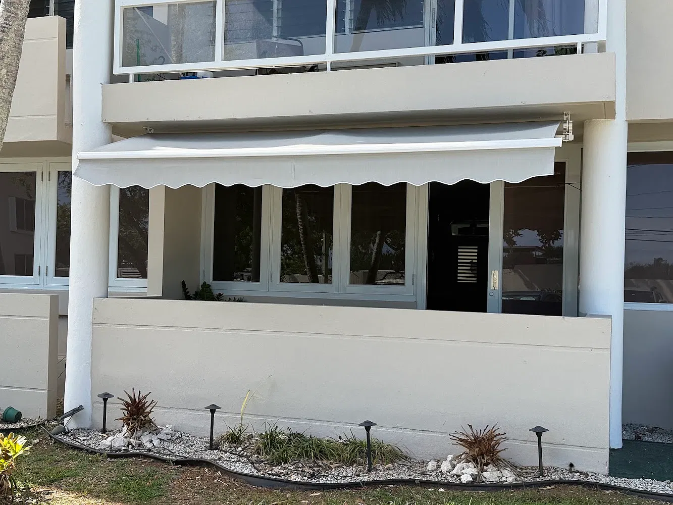 3 bed, 2.5 bath, 1134 sqft, $1,800 — Photo 1