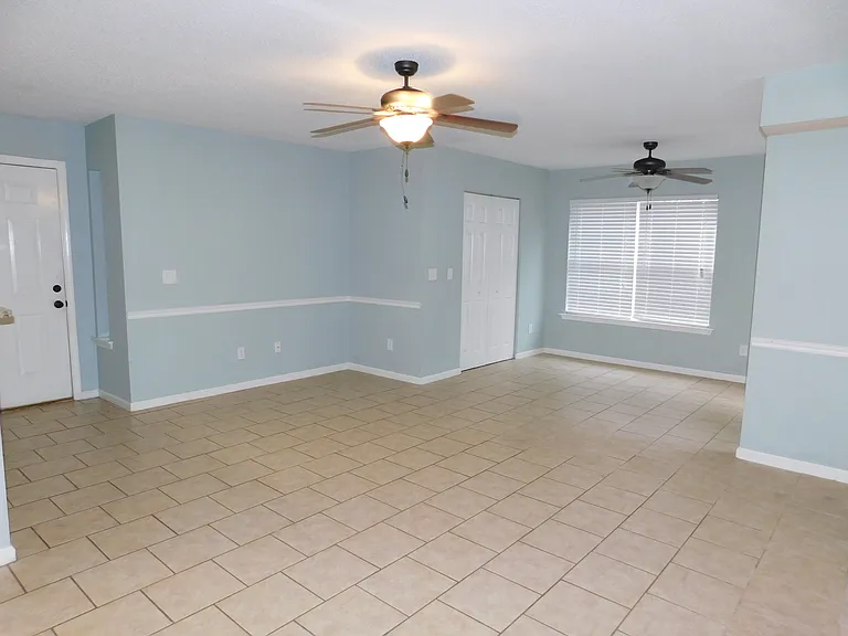 535A 3rd Loop Rd — Photo 3