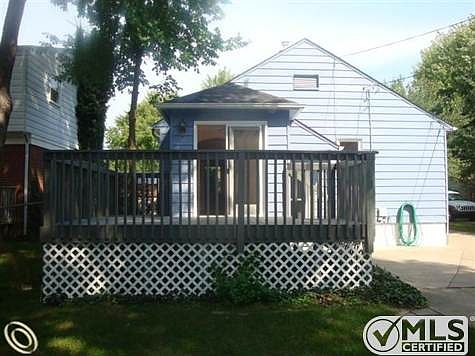Private Fenced Lot W/Deck