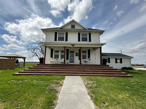 1806 N 8th Ave, Winterset, IA 50273