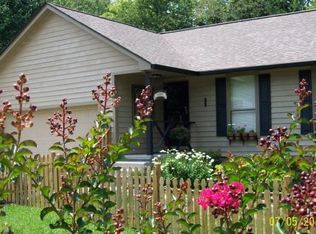 1429 Francis Station Dr, Knoxville, TN 37909