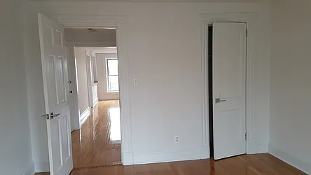 Rented by SubHut Realty USA, Inc.