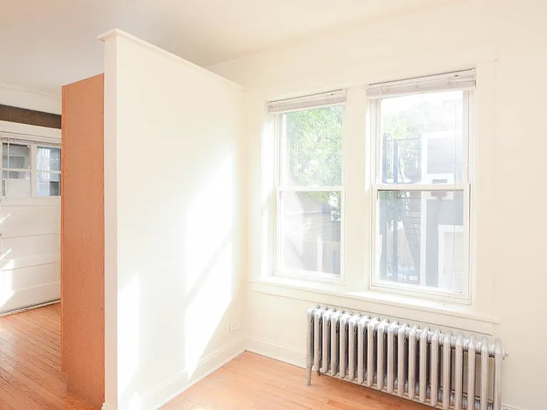 4309 N Francisco Ave #F2 — Photo 7