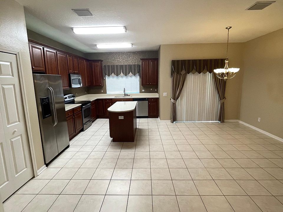 1st image of 17546 Stinchar Dr