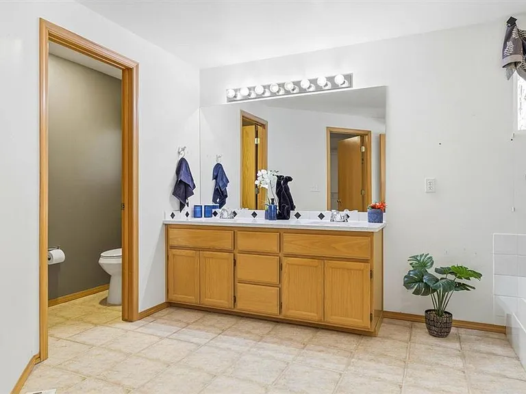2915 Sonoran Ct — Photo 26