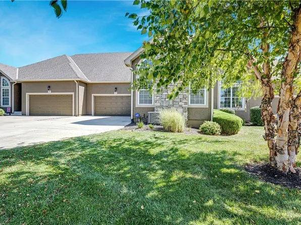 16513 W 168th Pl, Olathe, KS 66062